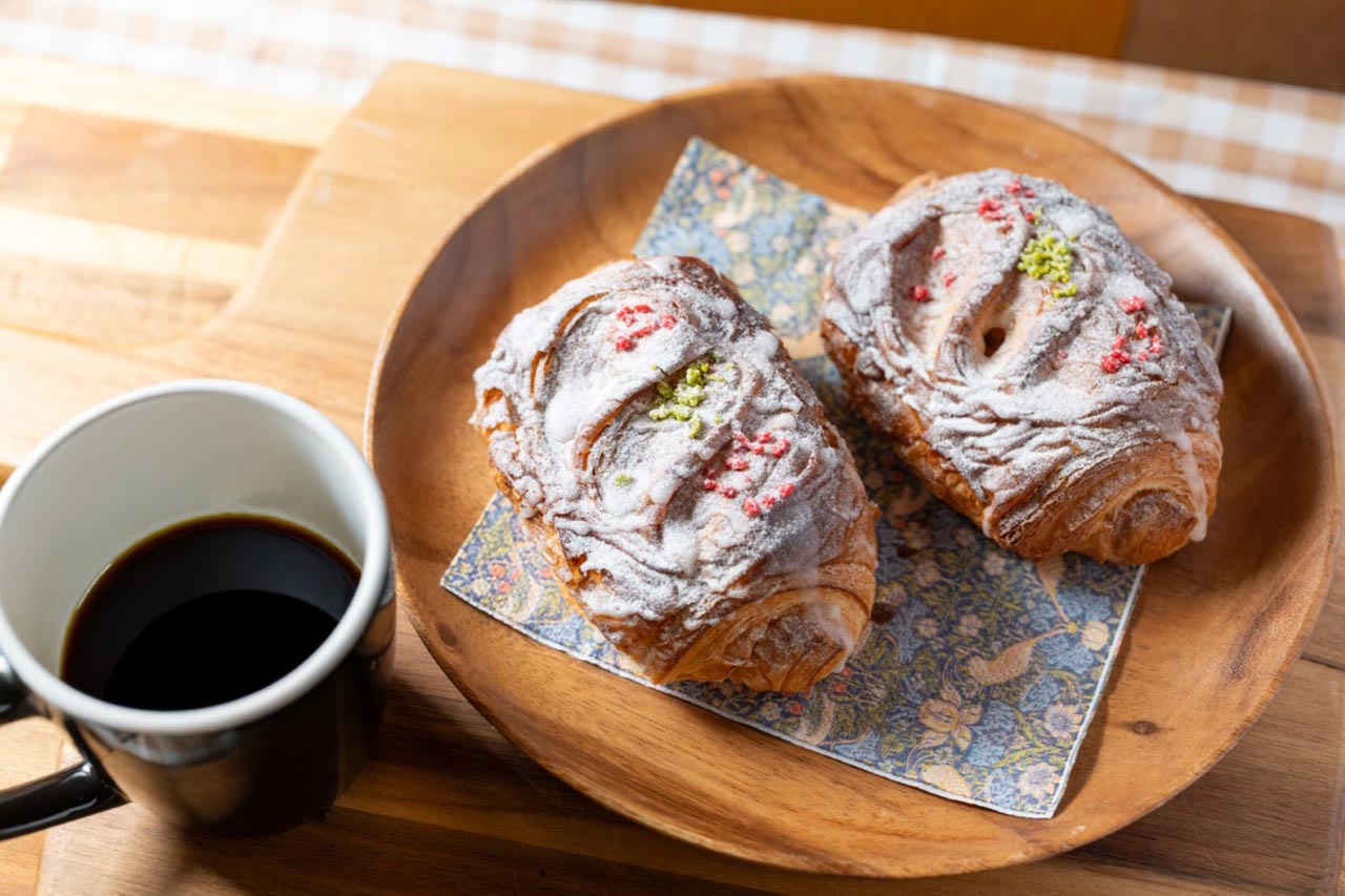 クロワッサンコルネ...